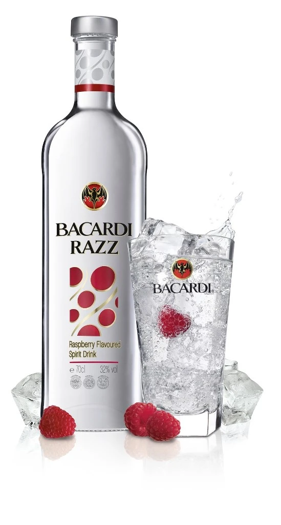 Bacardi Razz 0,7 Liter Mit Longdrinkglas 3 Bacardi Razz 0,7 Liter Mit Longdrinkglas