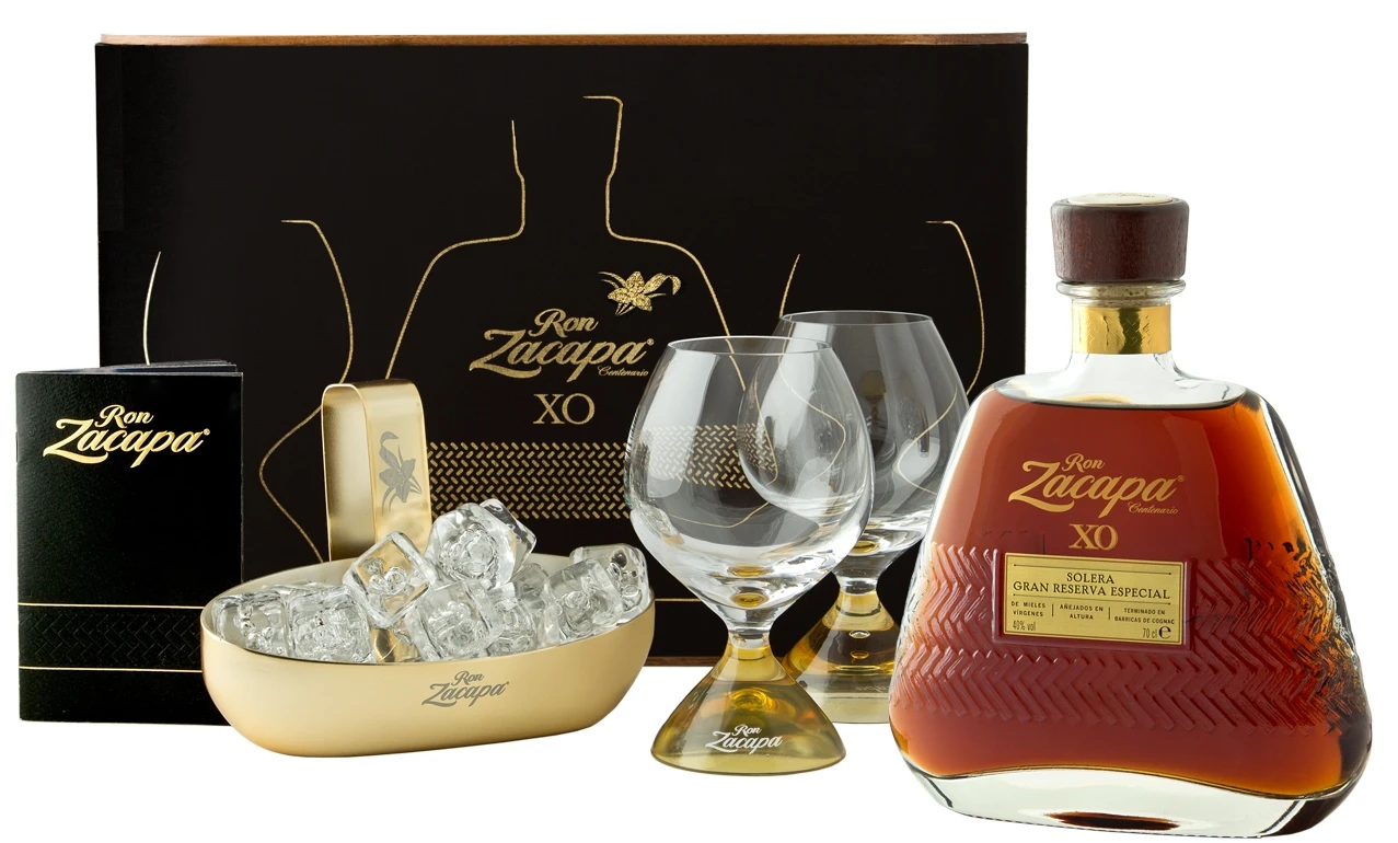 Ron Zacapa X.O. 25 Jahre 0,7l Mit 2 Gläsern Und Eiswanne 3 Ron Zacapa X.O. 25 Jahre 0,7l Mit 2 Gläsern Und Eiswanne